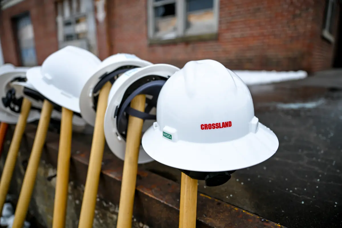 Community members celebrating the start of construction